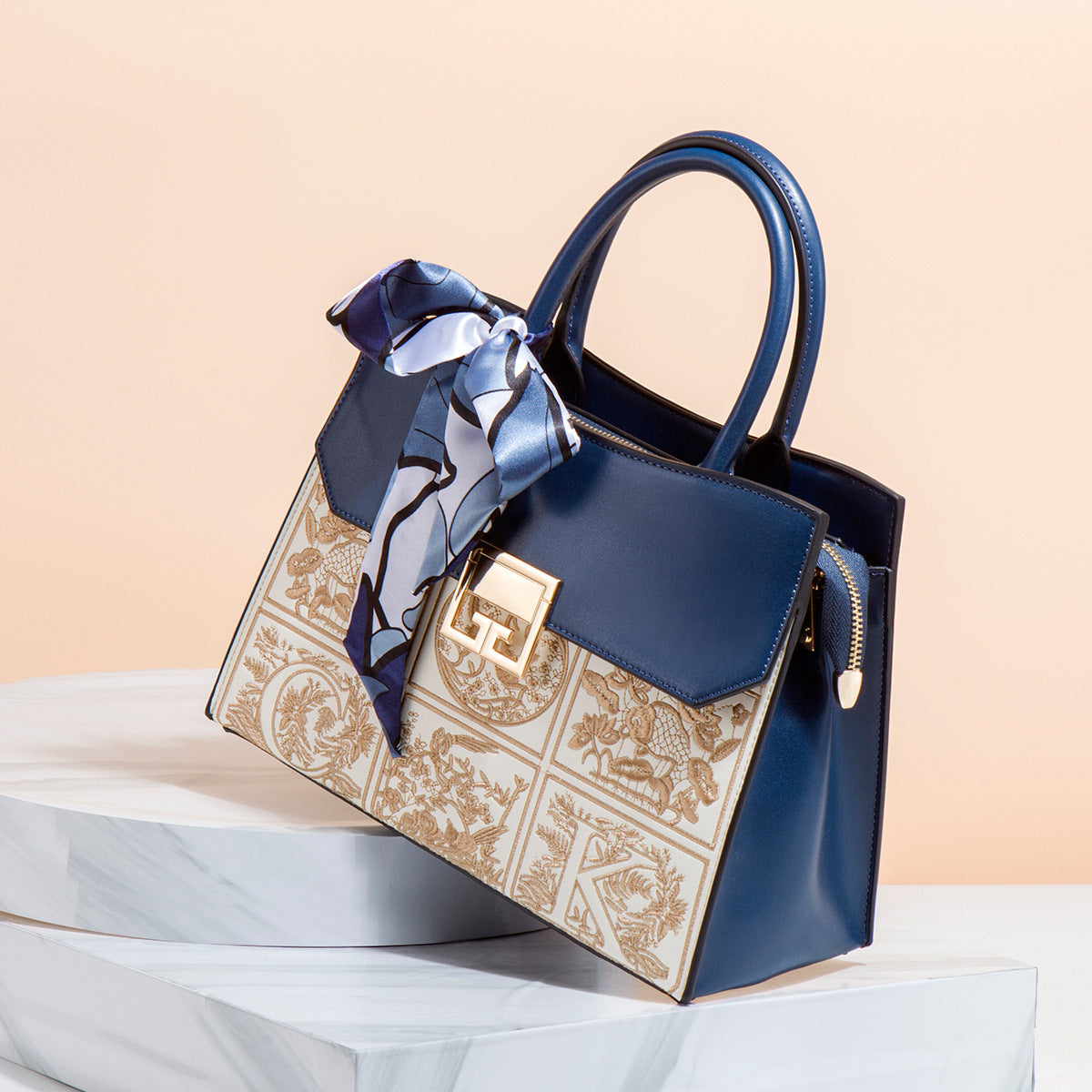 Bolsa de Mão Elegante