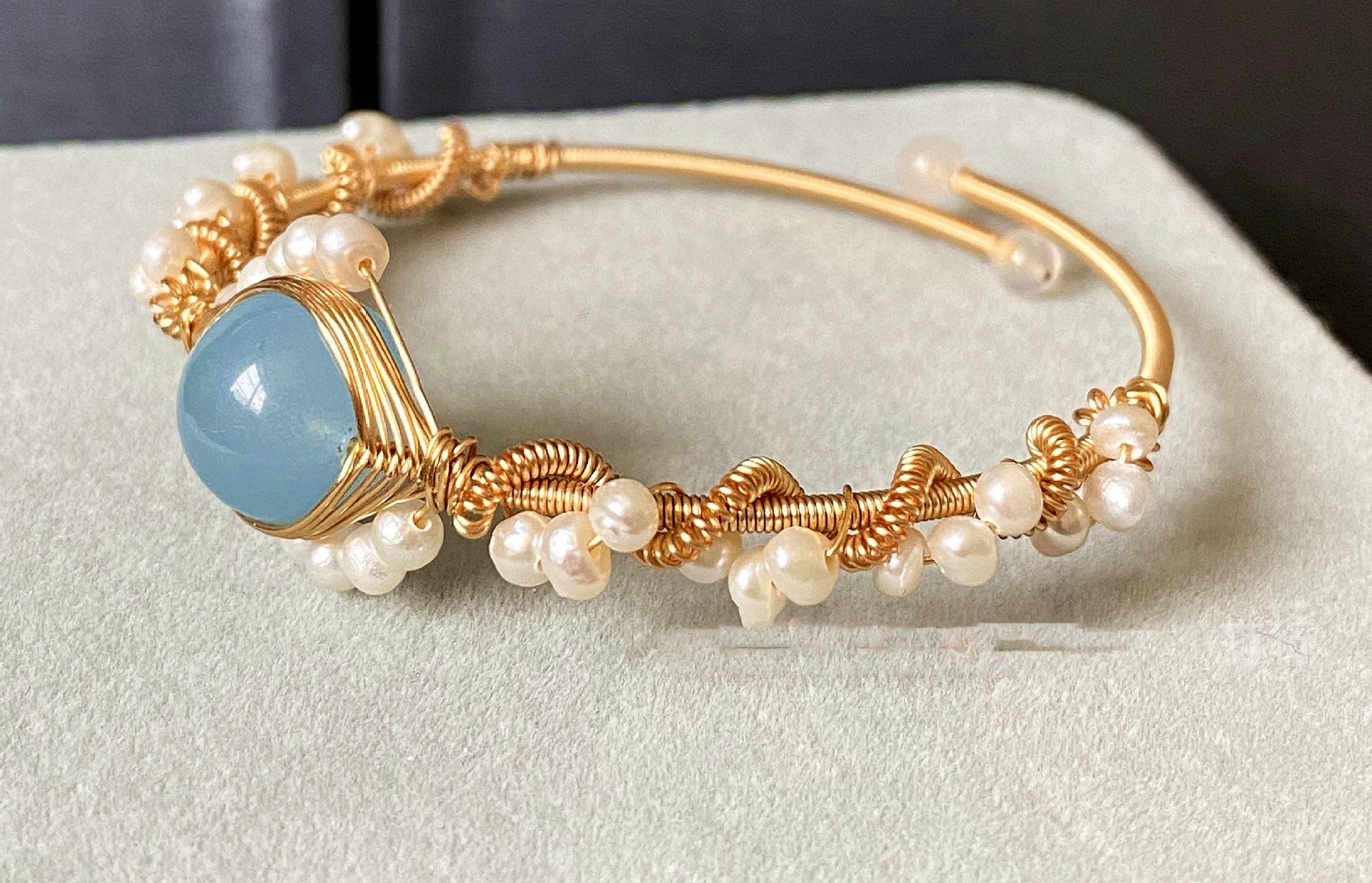 Pulseira Artesanal Pérola Branca