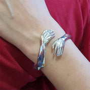Pulseira Abraço de Mão Ajustável