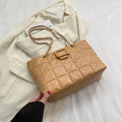Bolsa de Ombro Chanel Corrente Losango