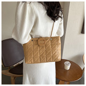 Bolsa de Ombro Chanel Corrente Losango