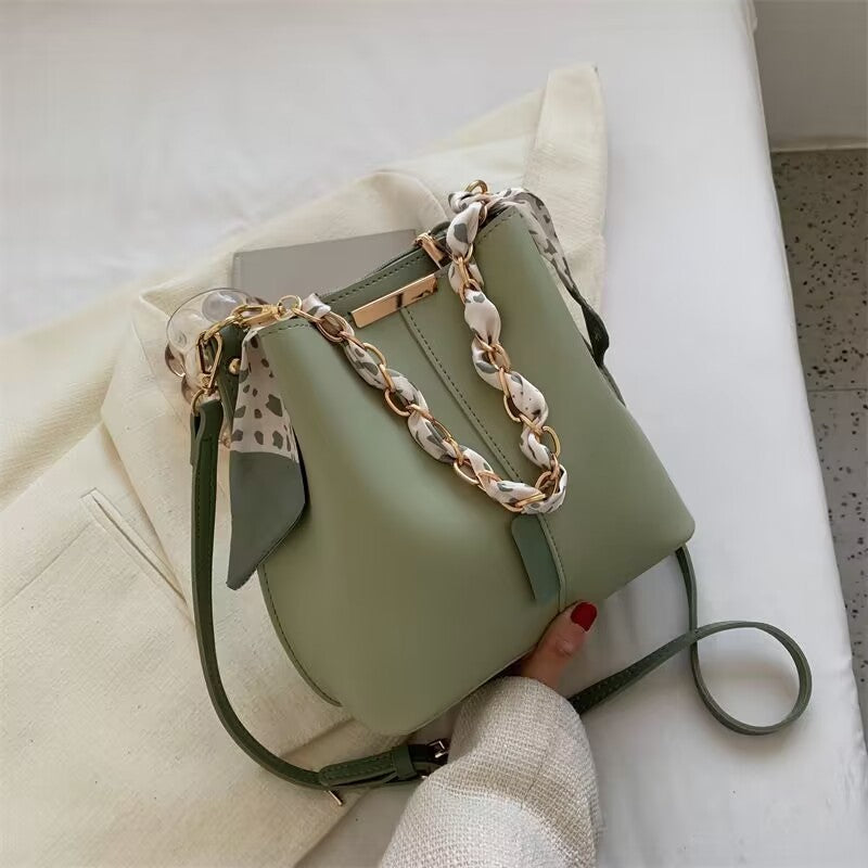 Bolsa de Ombro Versátil