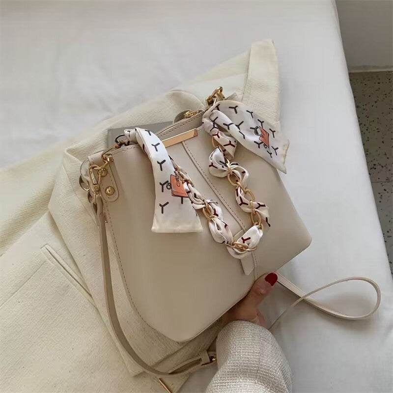 Bolsa de Ombro Versátil